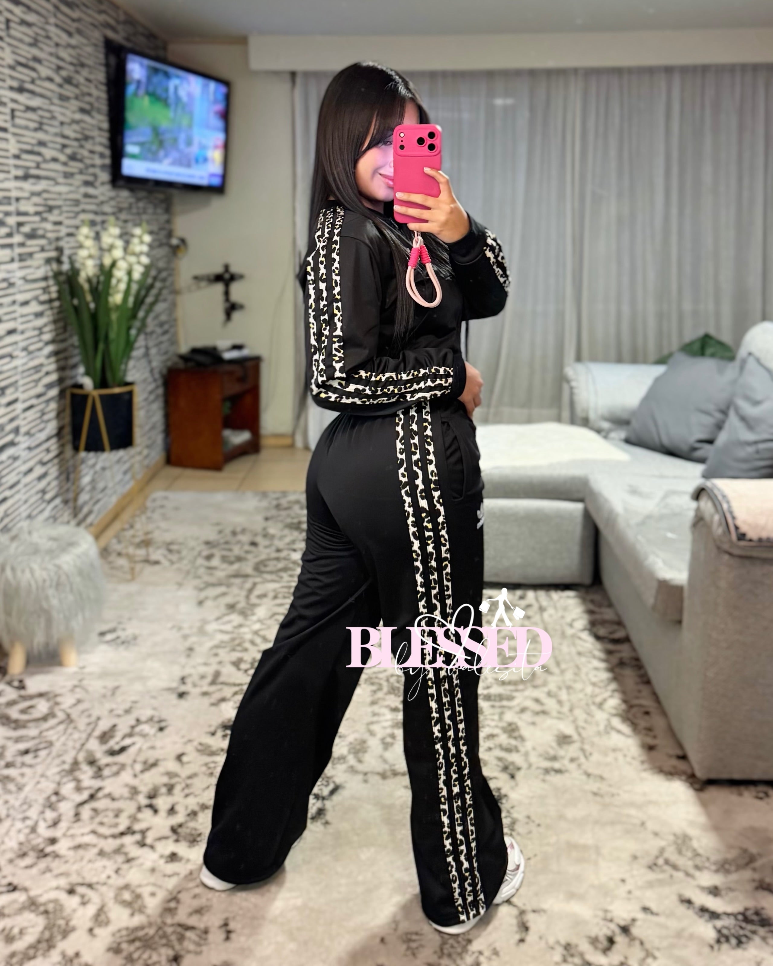 Conjunto de buzo detalles leopardo  - Tendencia