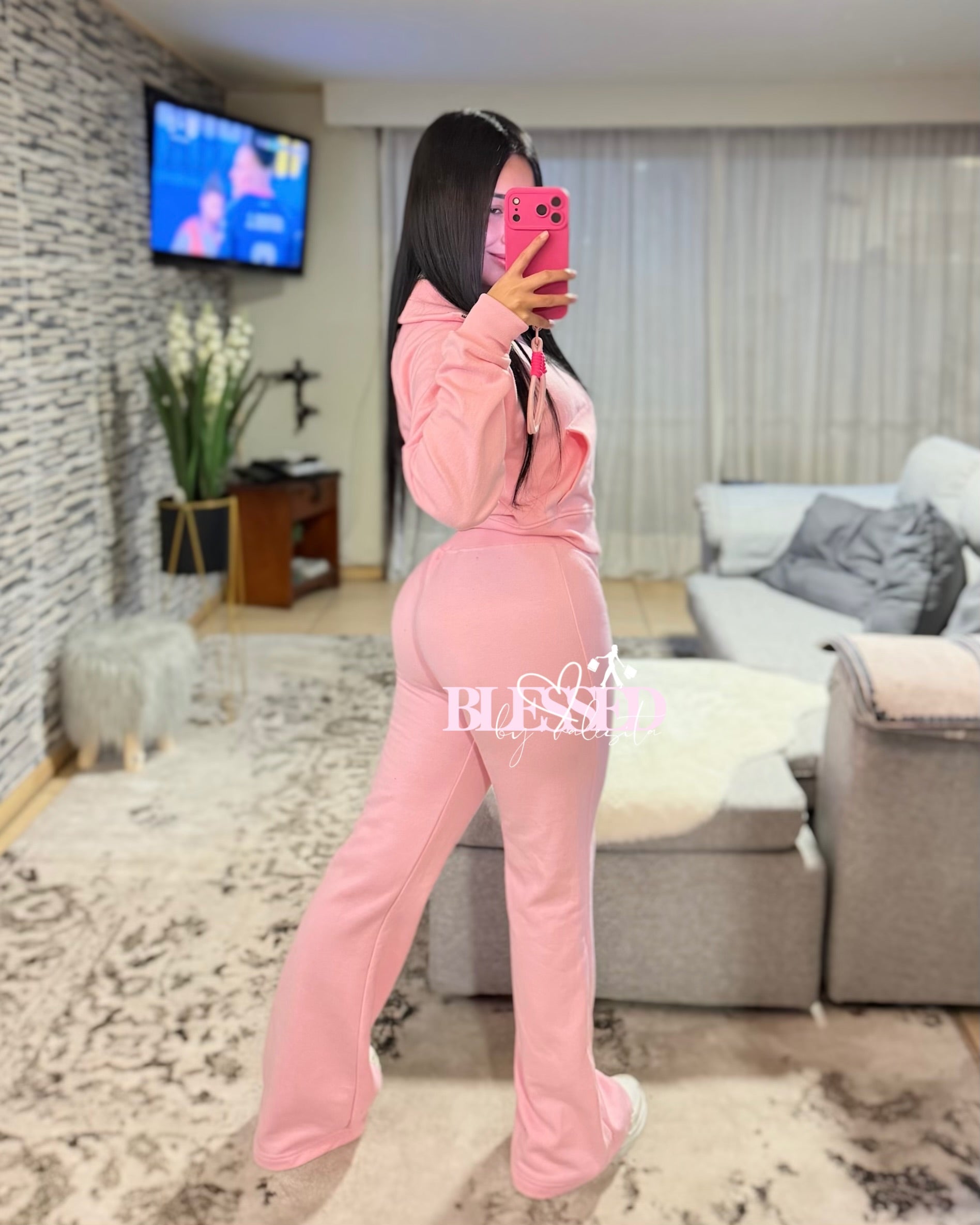 Conjunto de buzo dupe Zara - Modelo con cuello