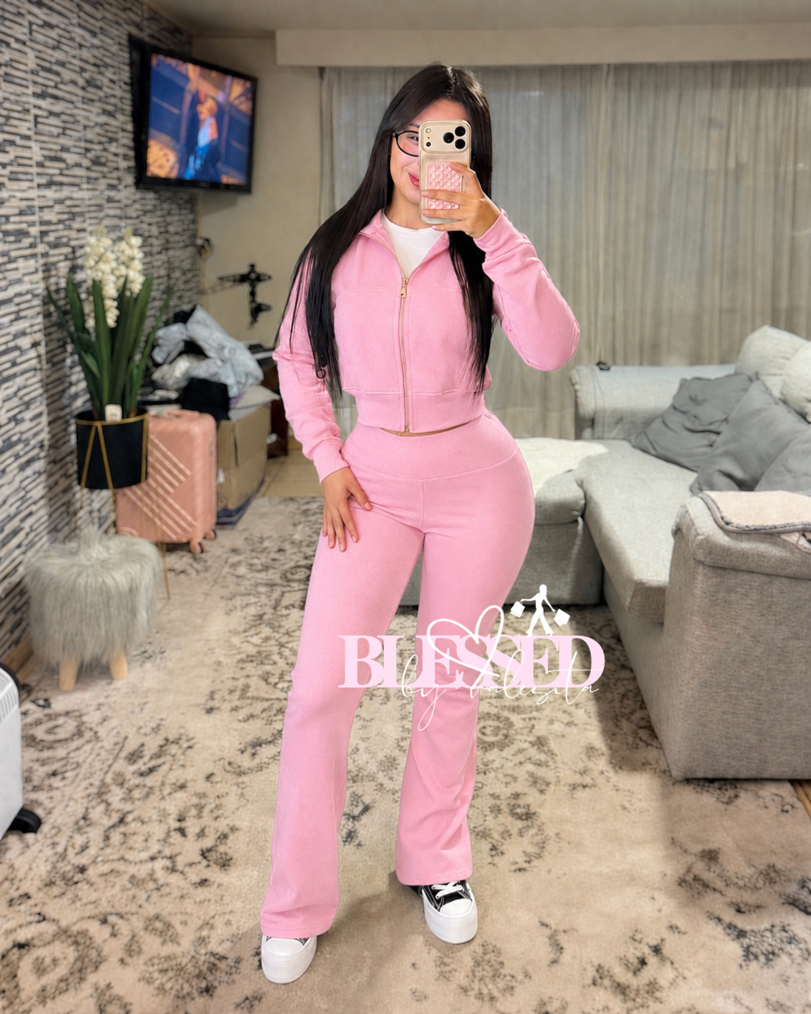 Conjunto de buzo - Modelo con cuello